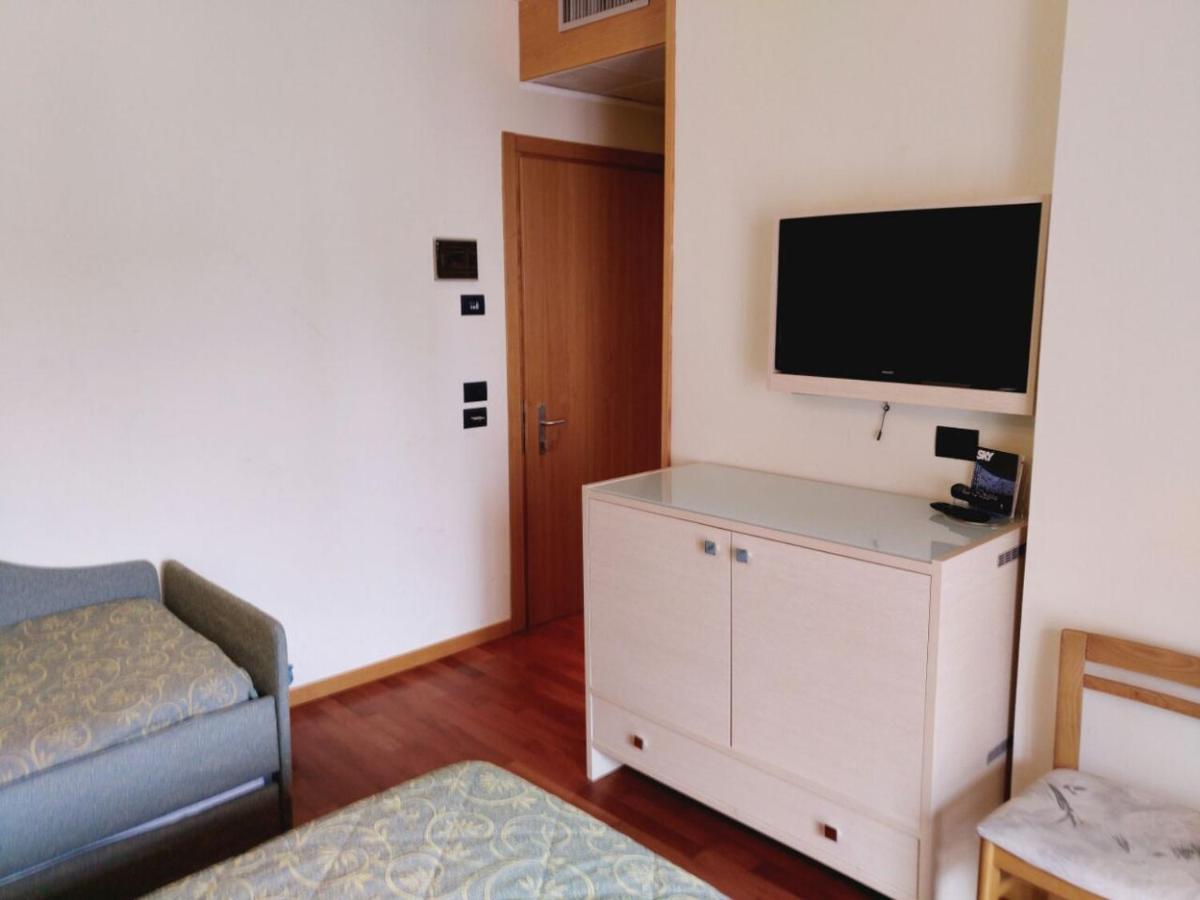 Hotel Columbus Lignano Sabbiadoro Extérieur photo