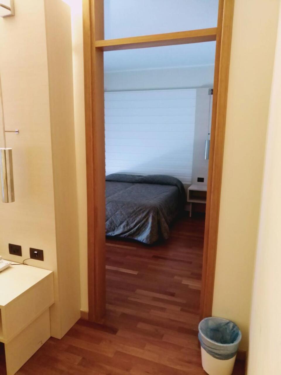 Hotel Columbus Lignano Sabbiadoro Extérieur photo
