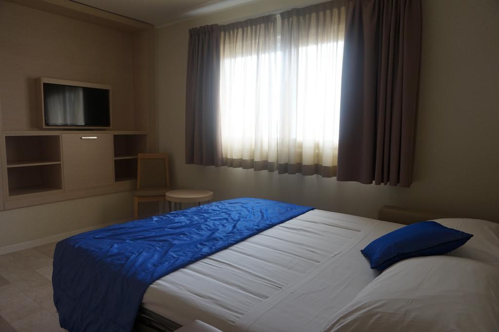 Hotel Columbus Lignano Sabbiadoro Extérieur photo