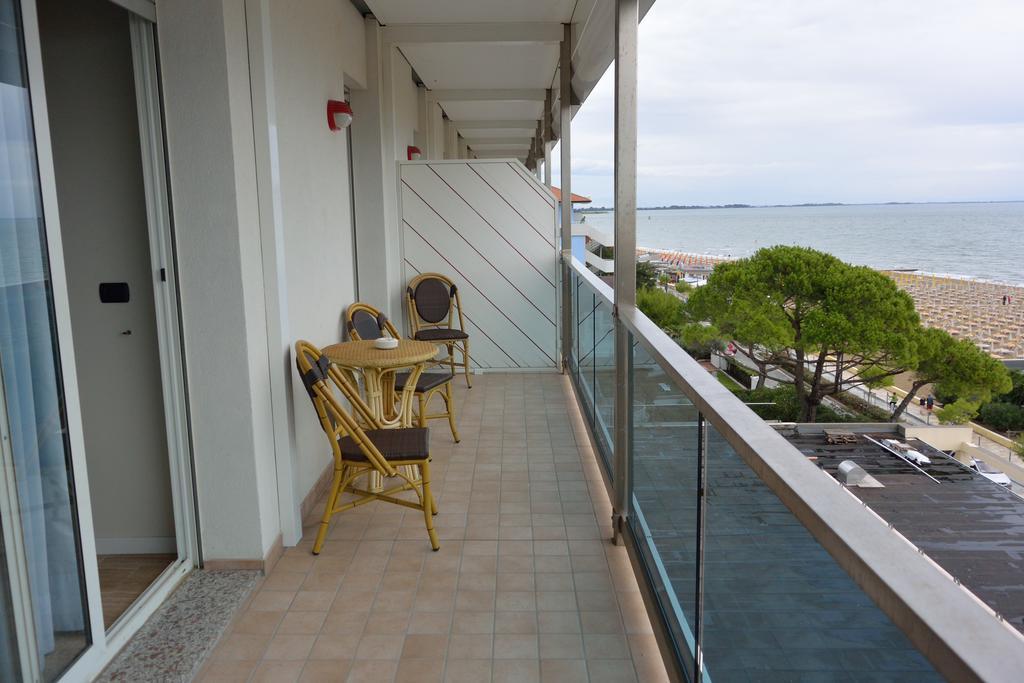 Hotel Columbus Lignano Sabbiadoro Chambre photo